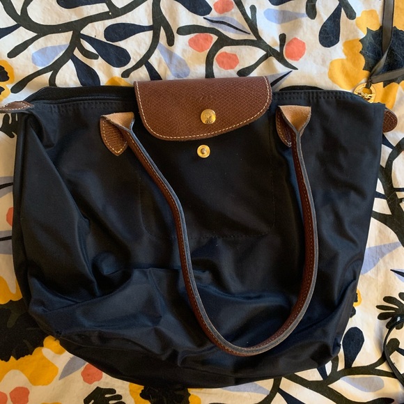Longchamp Handbags - Black Medium Longchamp Bag